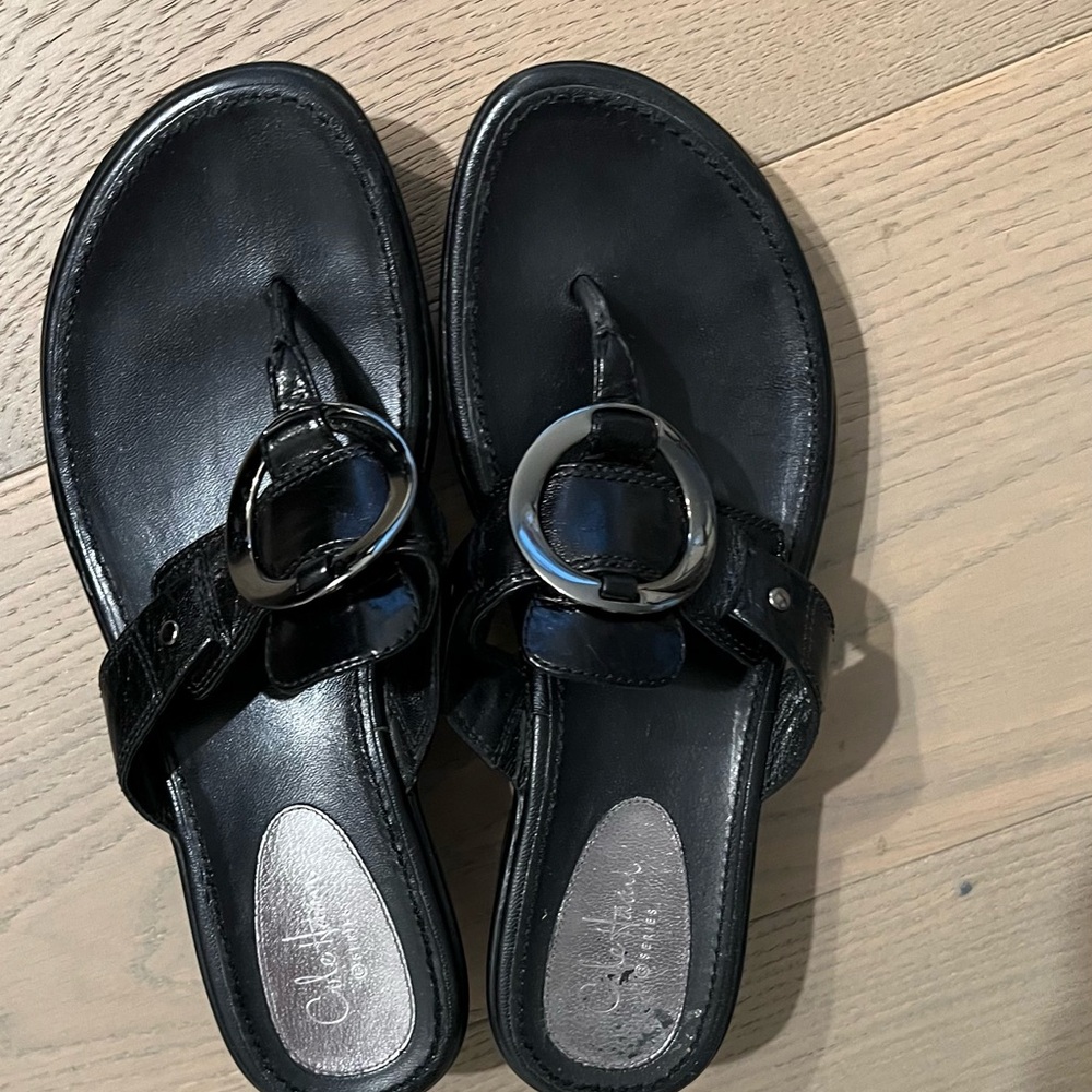 ColeHann Women’s Wedge Sandals. Size 7.5